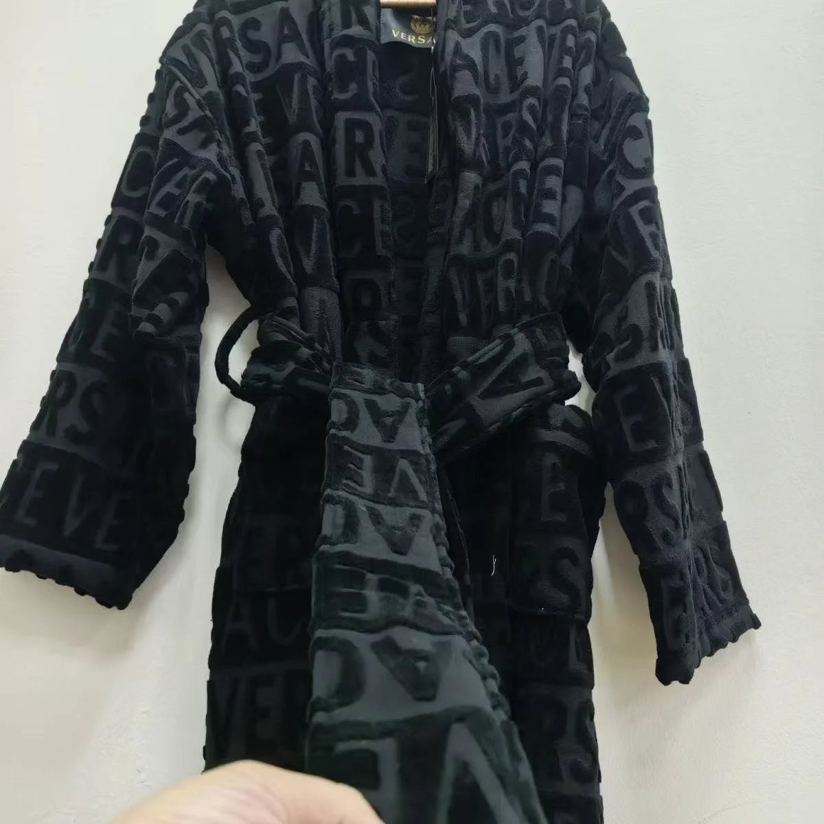 배스 로브 상세