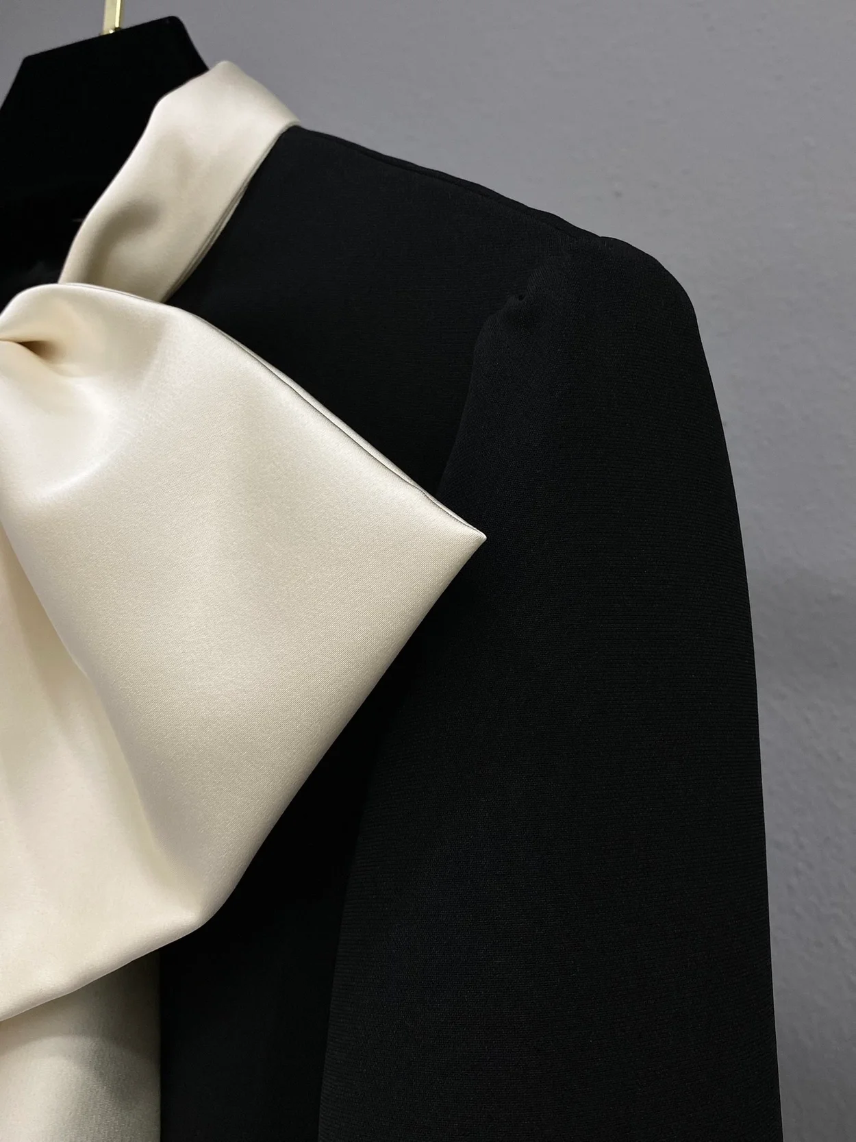 더블 페이스 울 앤 실크 미니 워크웨어 드레스 상세