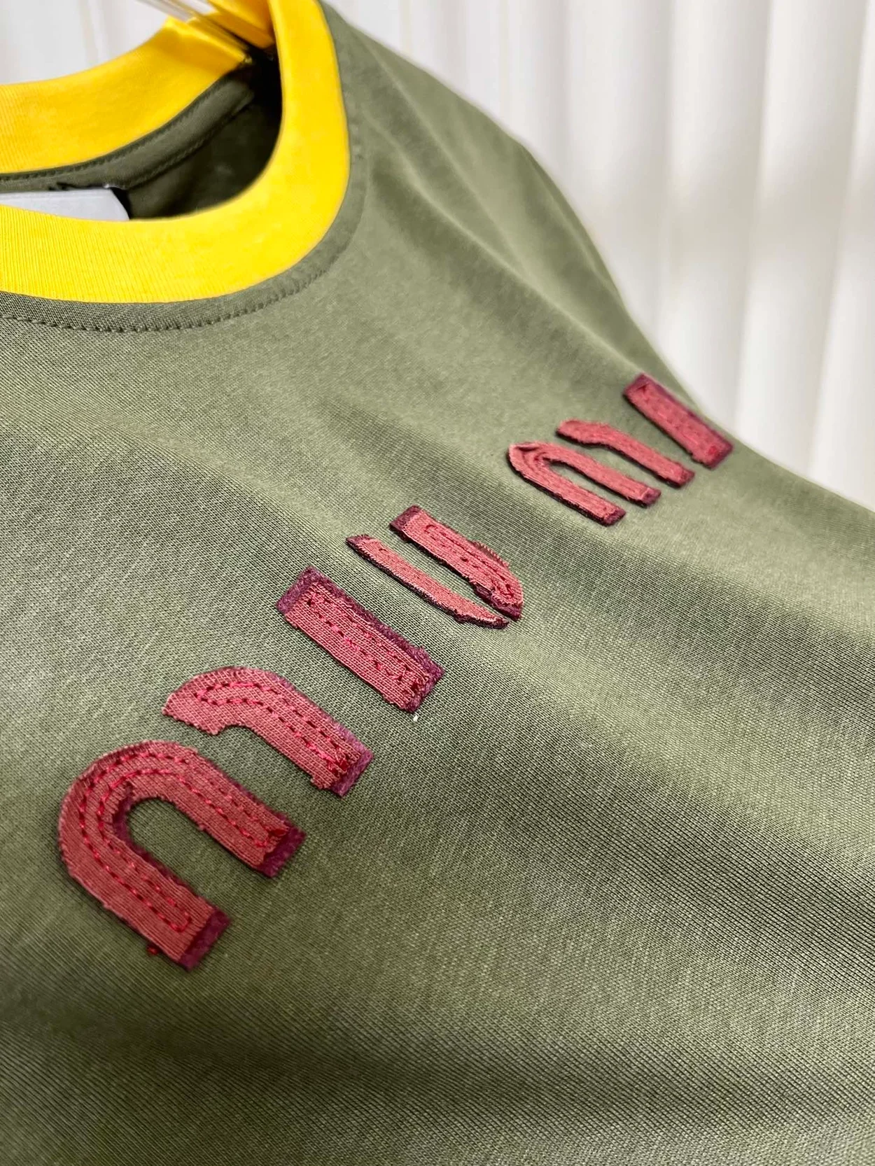 자수 코튼 저지 티셔츠 상세