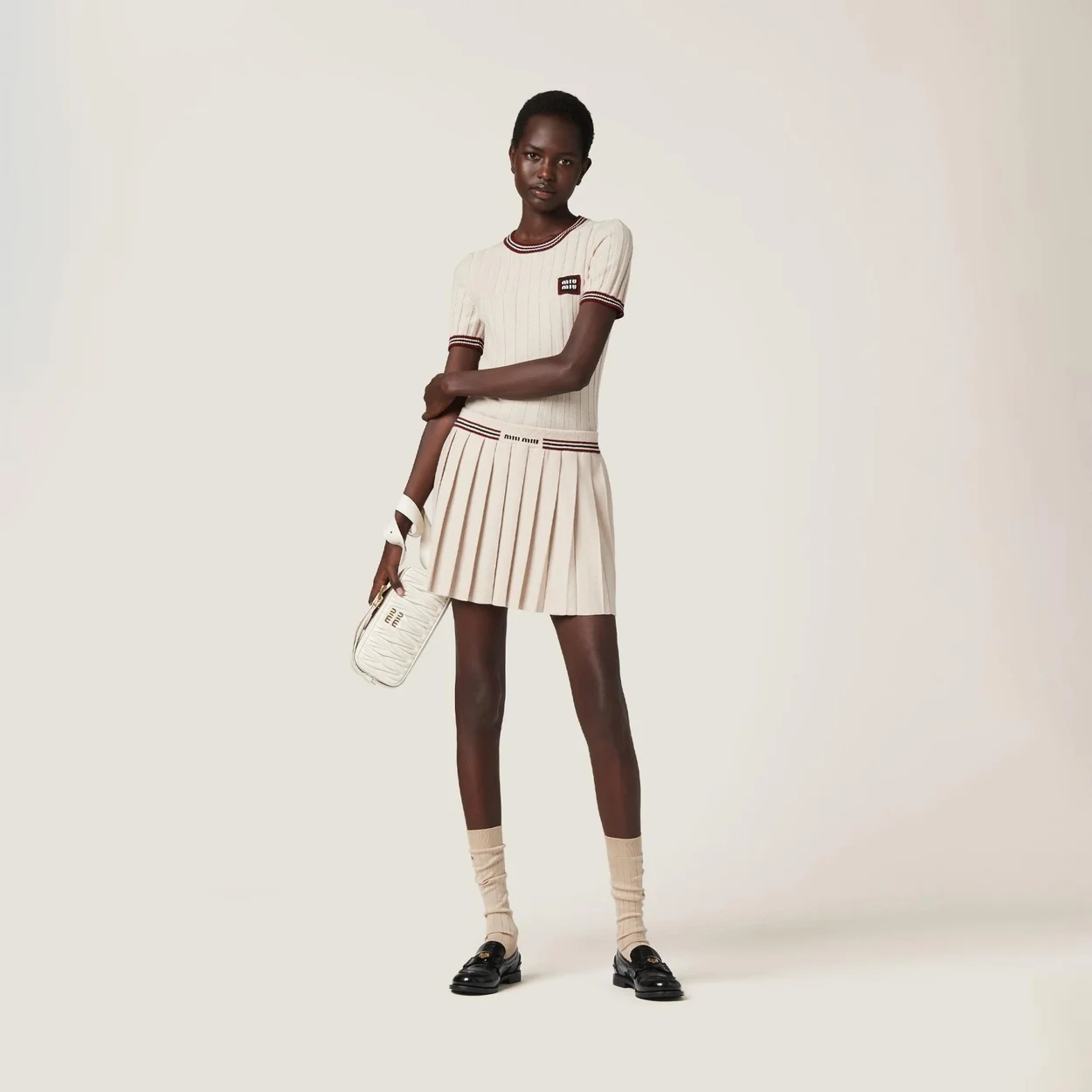 캐시미어 니트 반팔티 상세