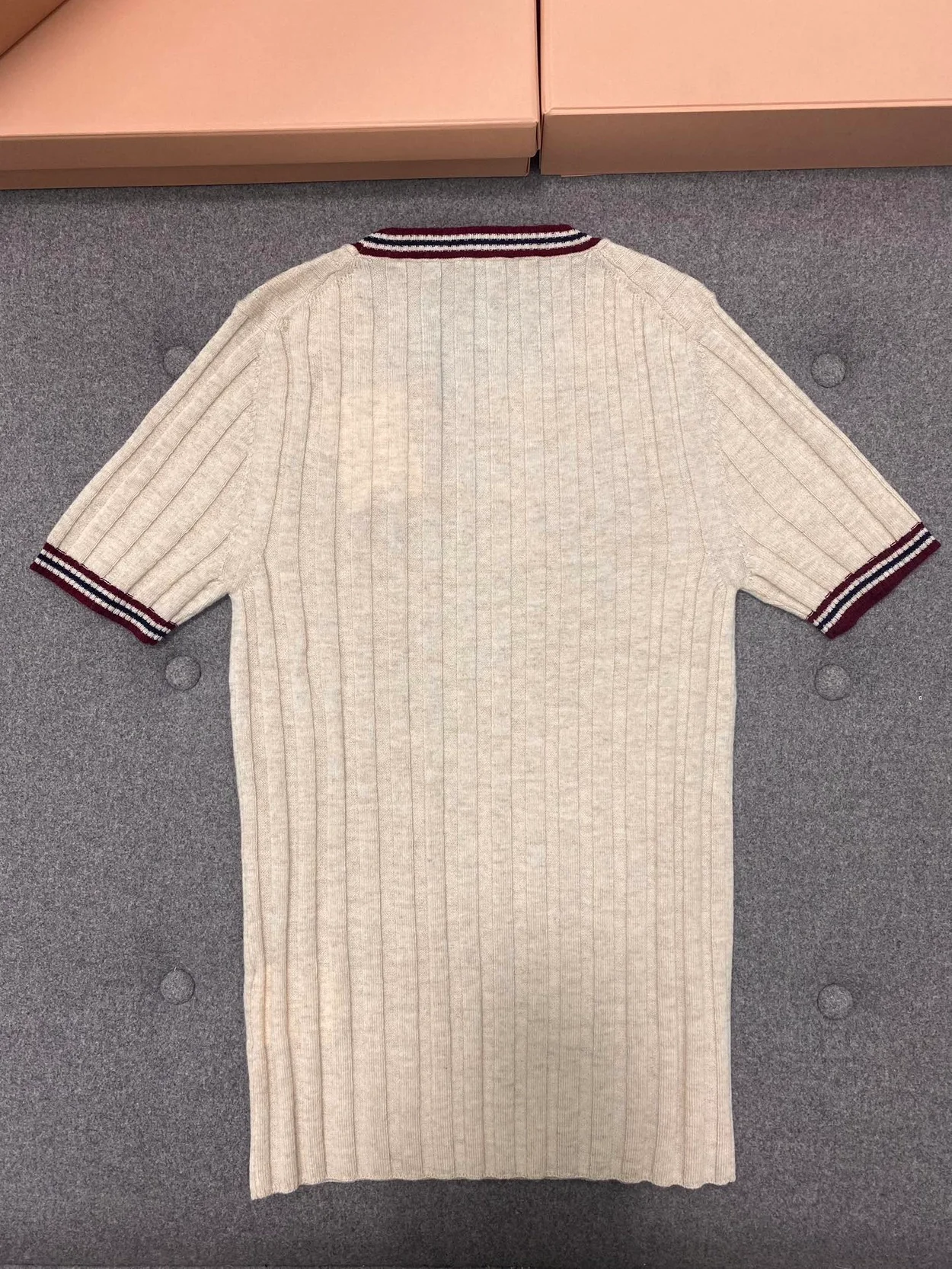 캐시미어 니트 반팔티 상세