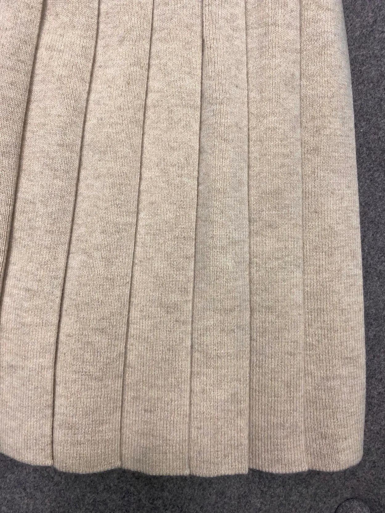 캐시미어 플레어 스커트 상세