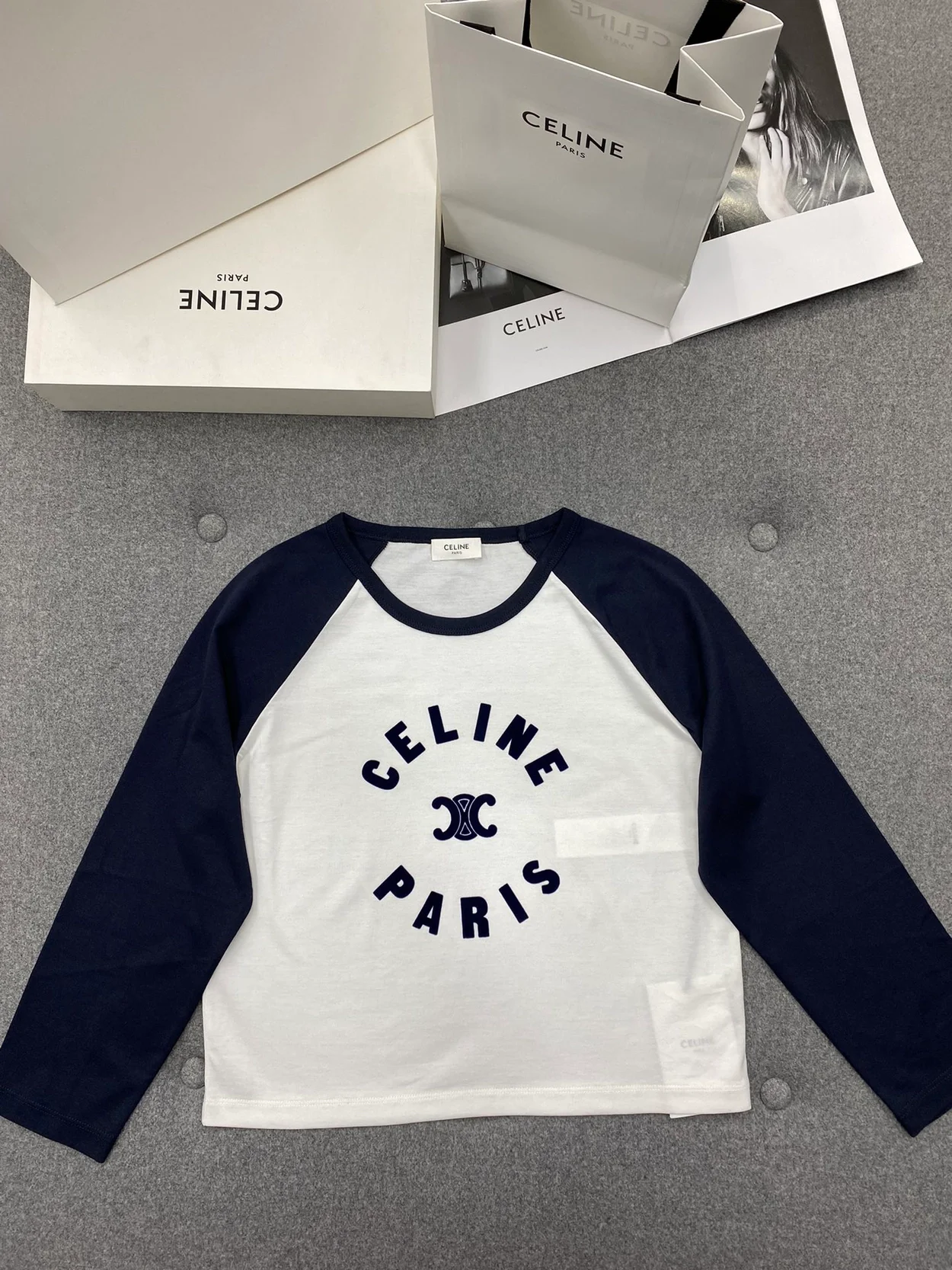 셀린느 코튼 저지 트리옹프 티셔츠 상세