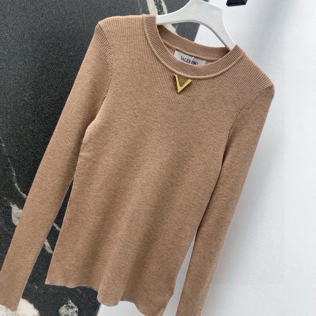 발렌티노 로고 골지 티셔츠 베이지 상세