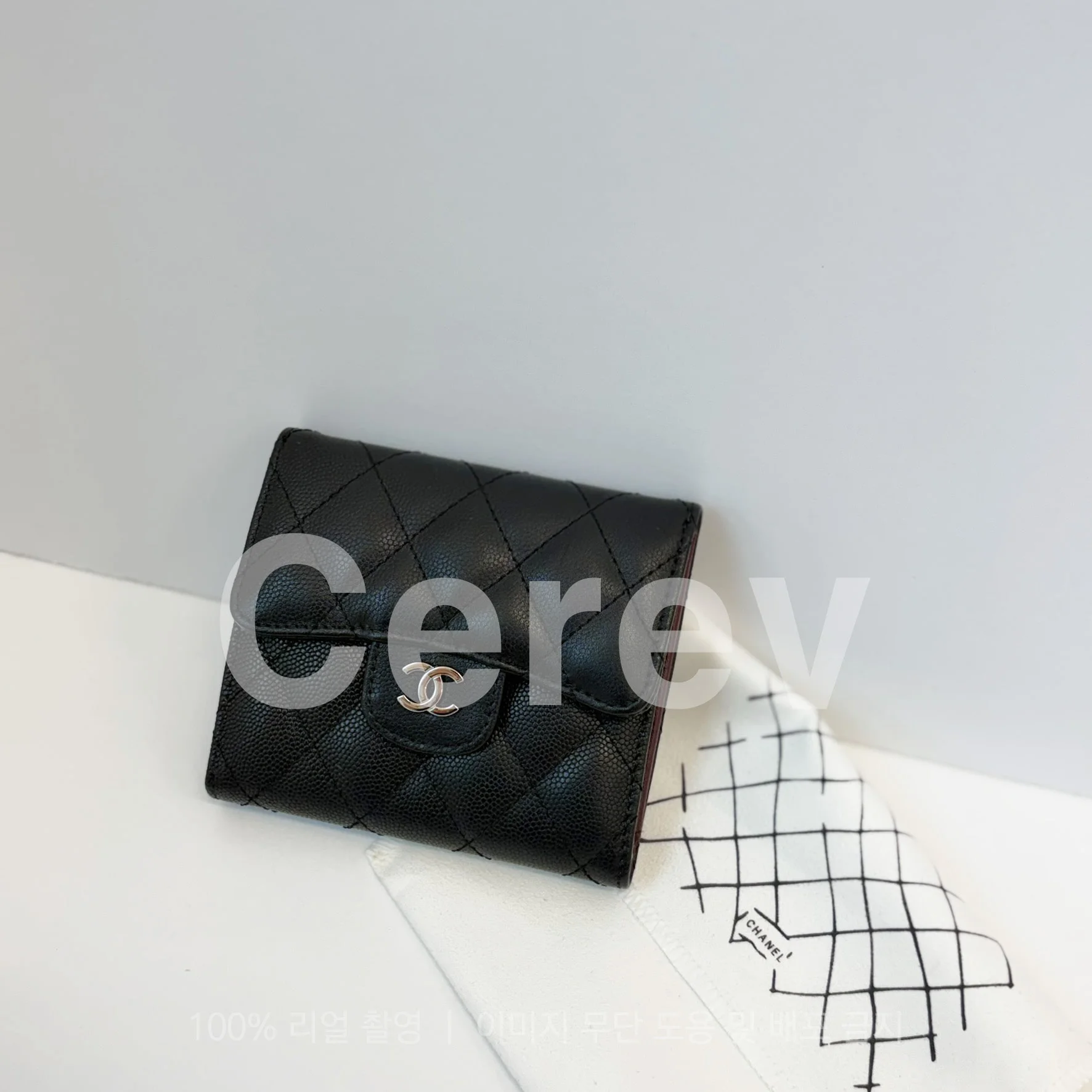 클래식 반지갑 (캐비어 or 램스킨) 상세