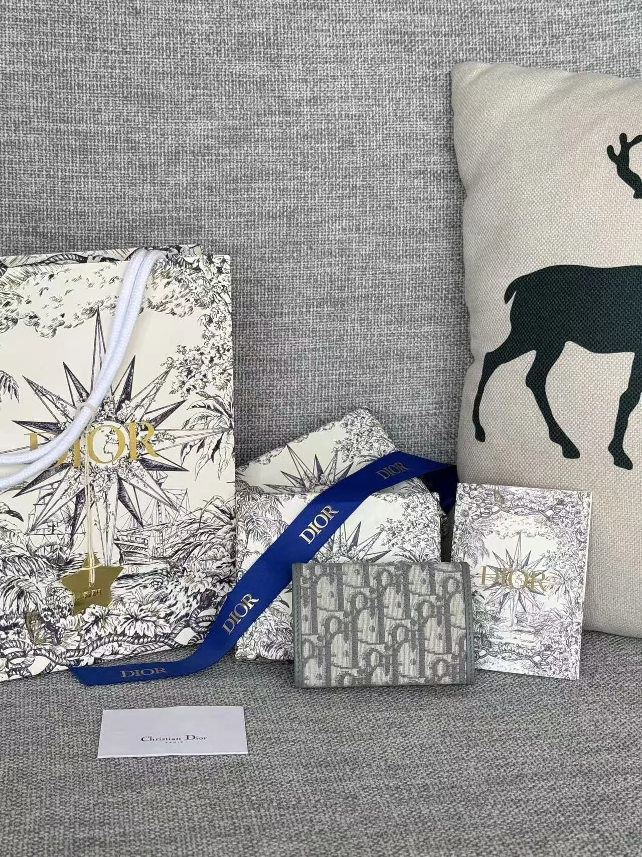 몽테인 카드지갑 상세