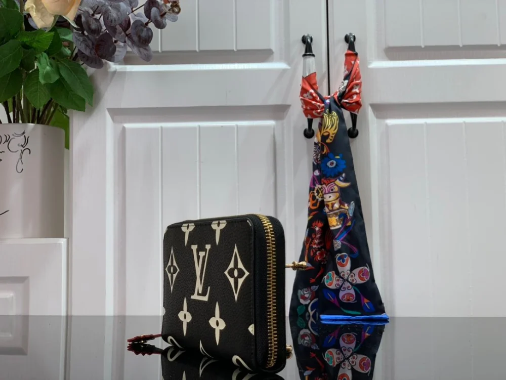 지갑 M69698 상세