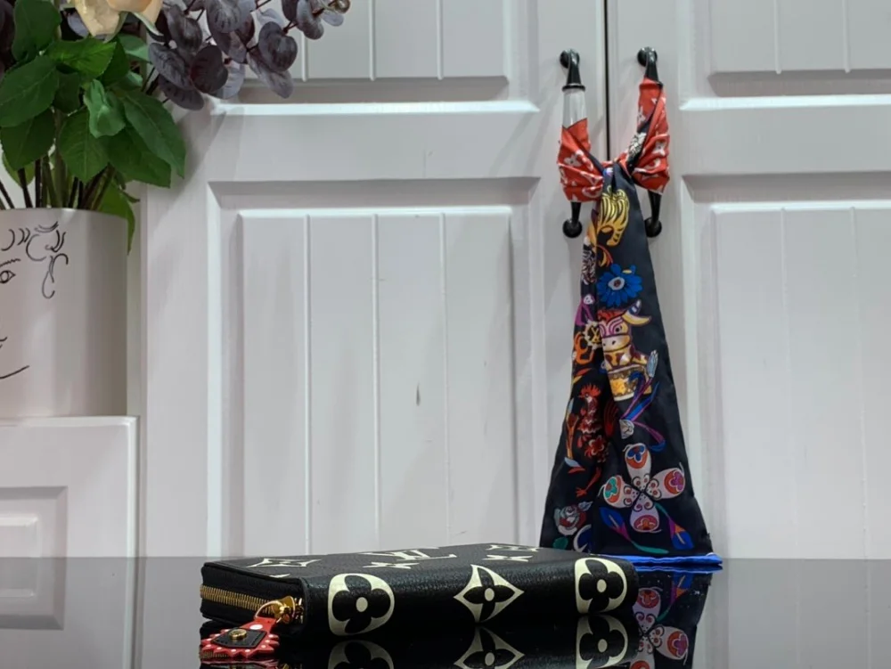 지갑 M69698 상세