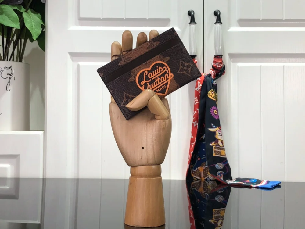 지갑 22 M81006 / Size : 11*7*1.5 상세