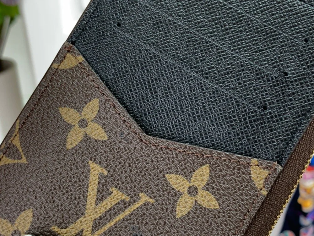 지갑 M60167 상세