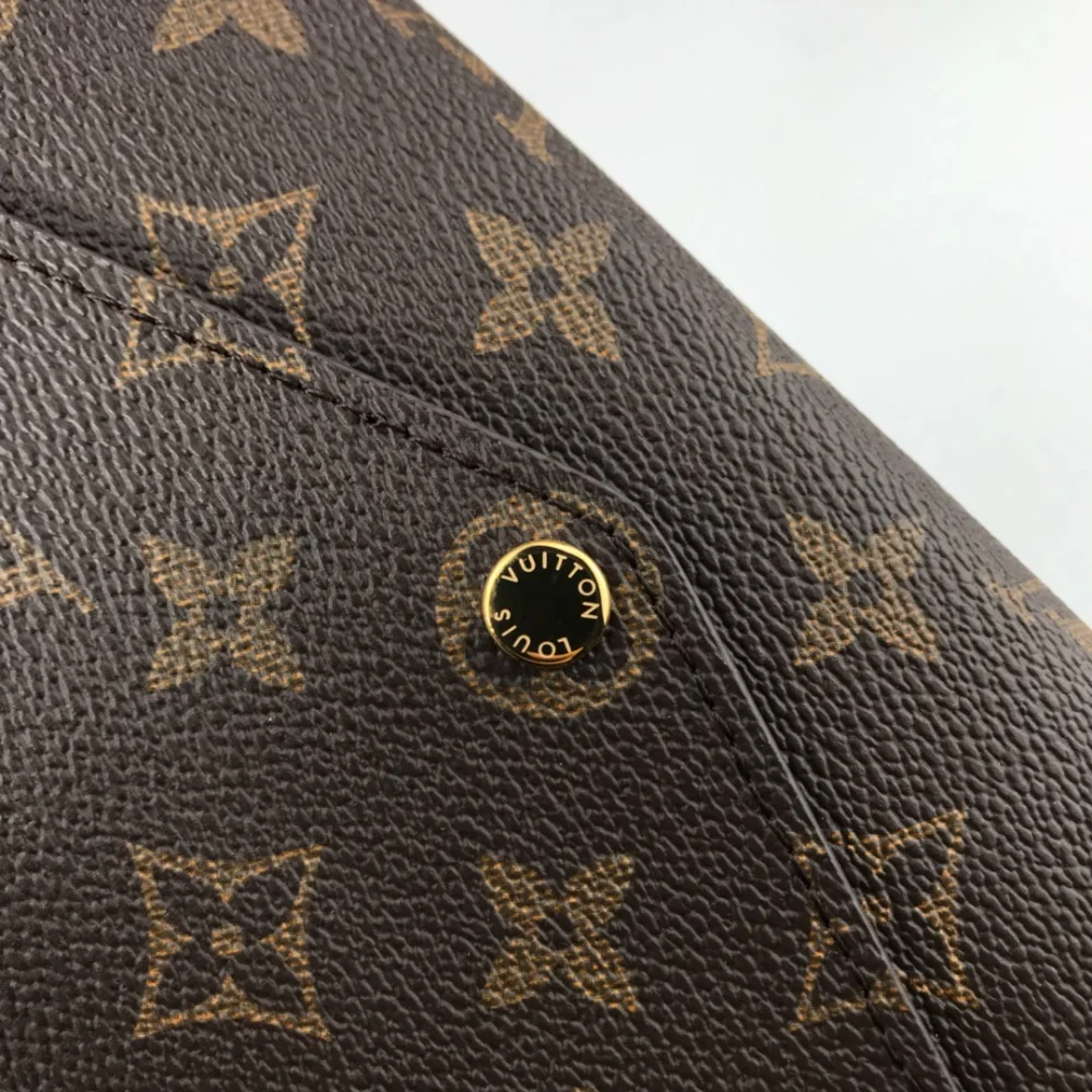 사라 월릿 장지갑 M62234 브라운 / 19.0 x 10.5 x 2.5 cm 상세