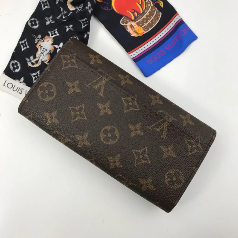 사라 월릿 장지갑 M62234 브라운 / 19.0 x 10.5 x 2.5 cm 상세