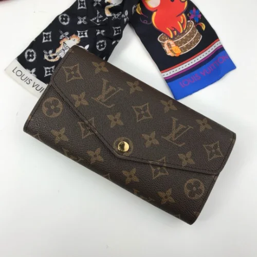 사라 월릿 장지갑 M62234 브라운 / 19.0 x 10.5 x 2.5 cm