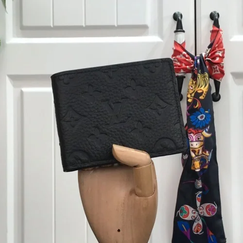 멀티플 월릿 모노그램 형광펜 M62091 / 11.5 x 9.0 x 1.5 cm