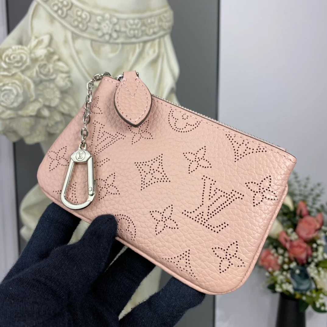 아이스 키 파우치 지갑 M69508_6 상세