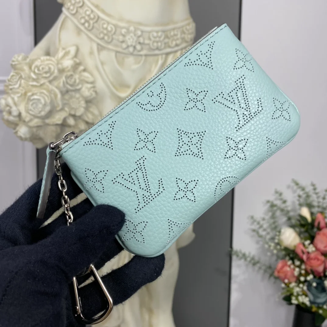 아이스 키 파우치 지갑 M69508_4 상세