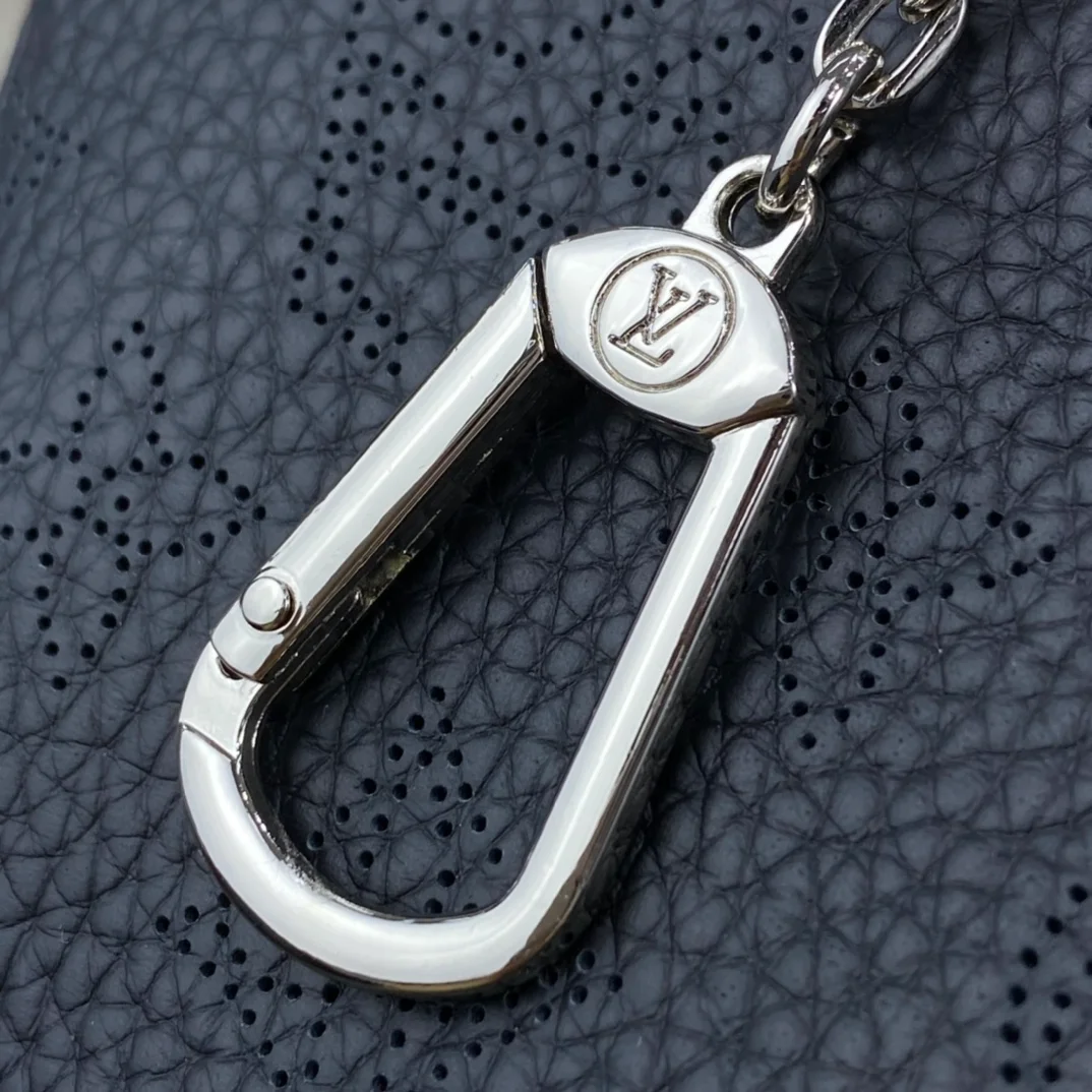 아이스 키 파우치 지갑 M69508_3 상세