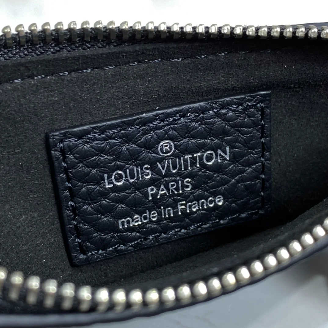 아이스 키 파우치 지갑 M69508_3 상세