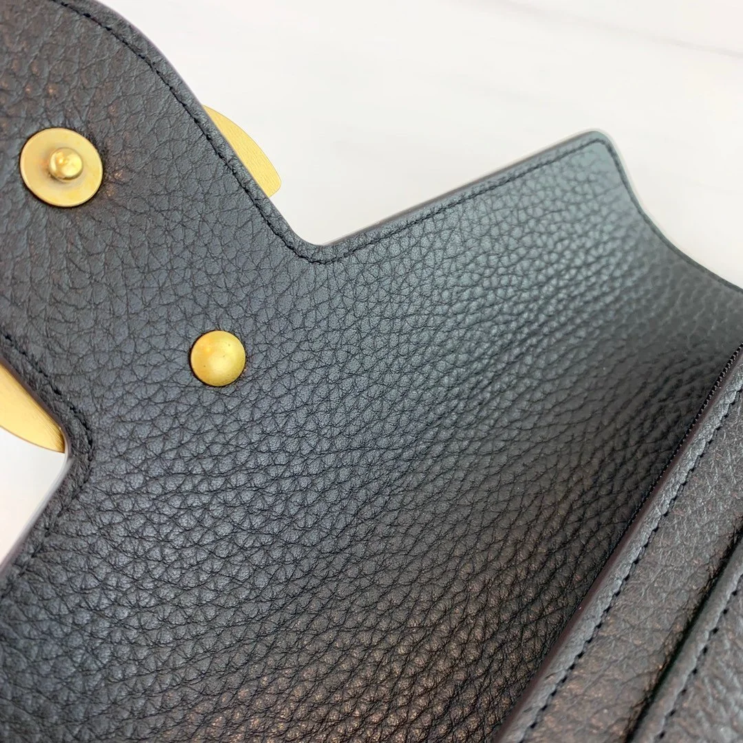 GG 마몬트 장지갑 상세