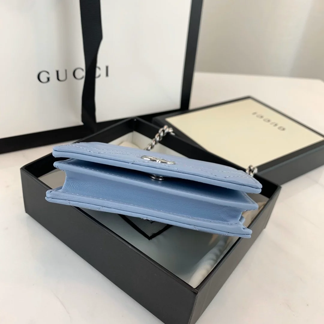 GG 마몬트 체인 지갑 상세