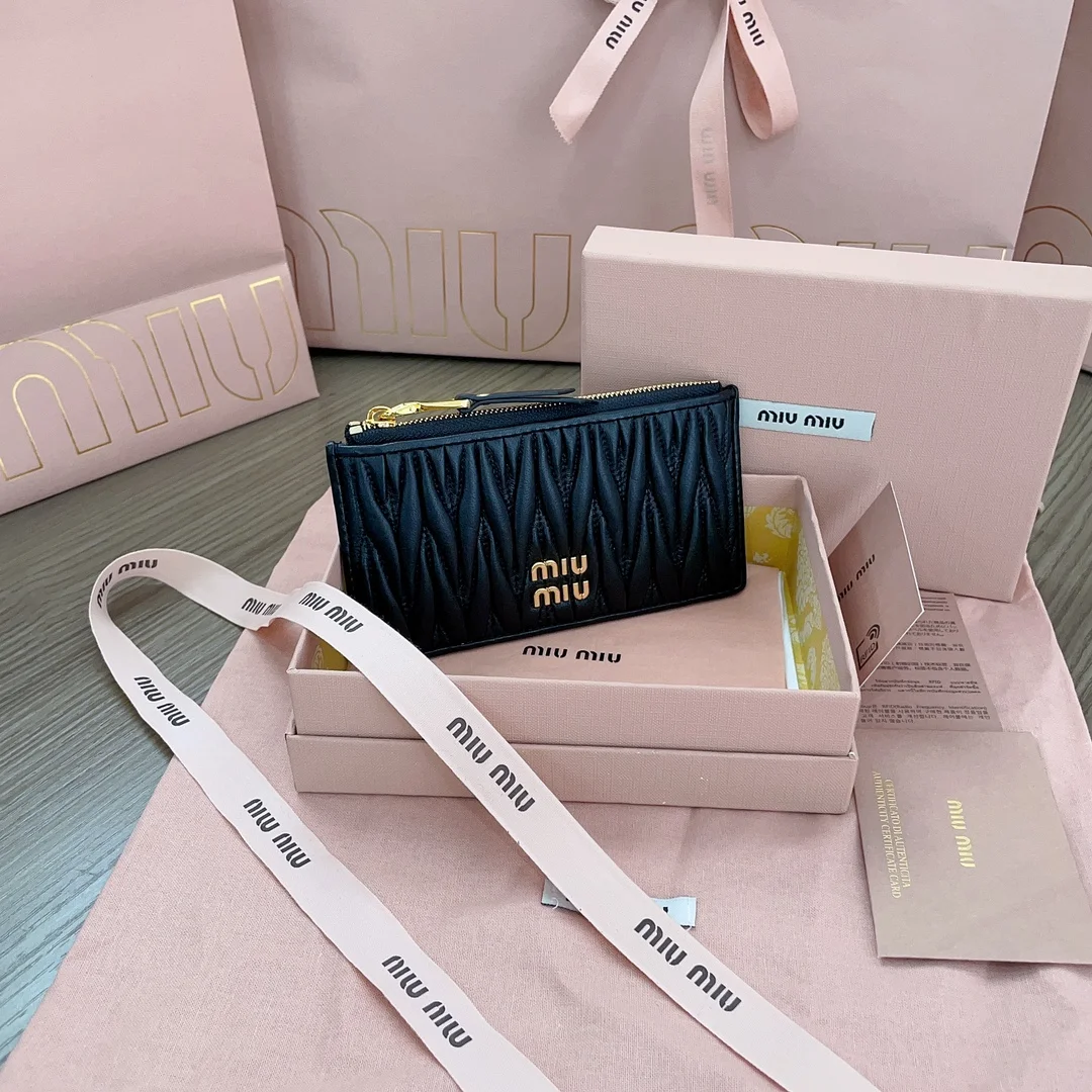 마테라쎄 엔벨로프 카드지갑 상세