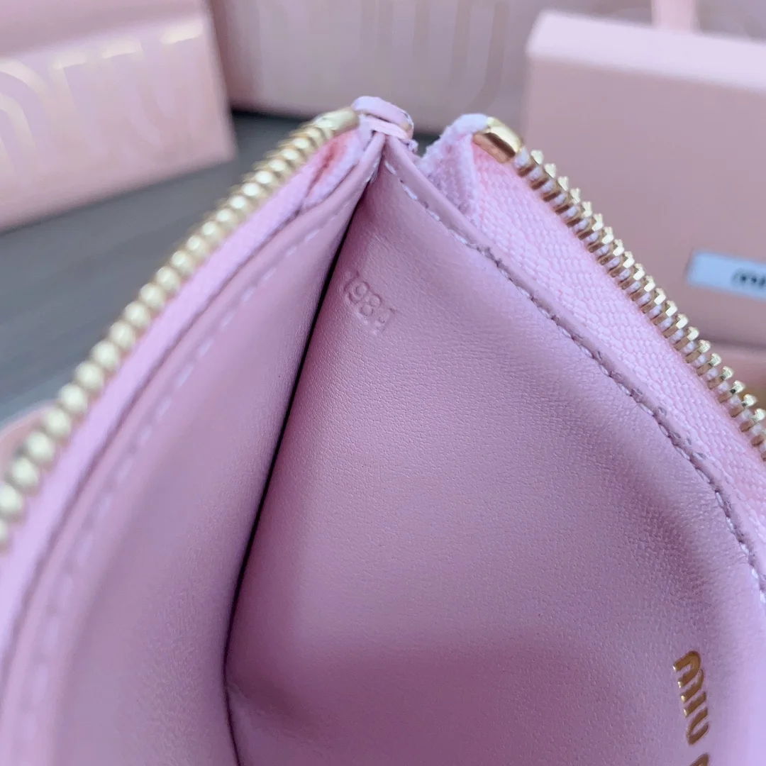 마테라쎄 엔벨로프 카드지갑 상세