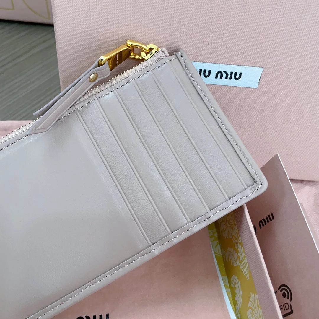 마테라쎄 엔벨로프 카드지갑 상세