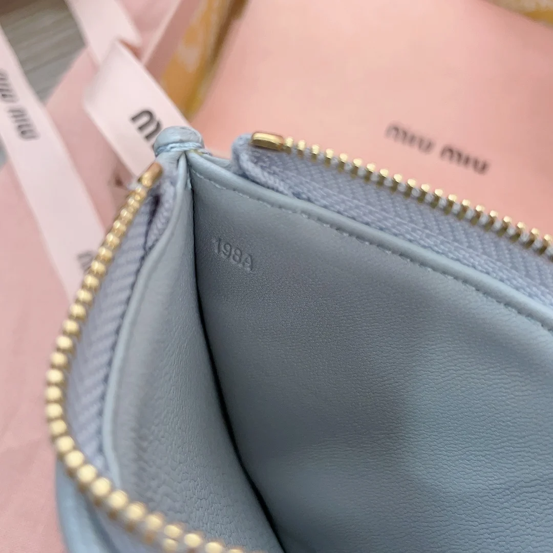 마테라쎄 엔벨로프 카드지갑 상세