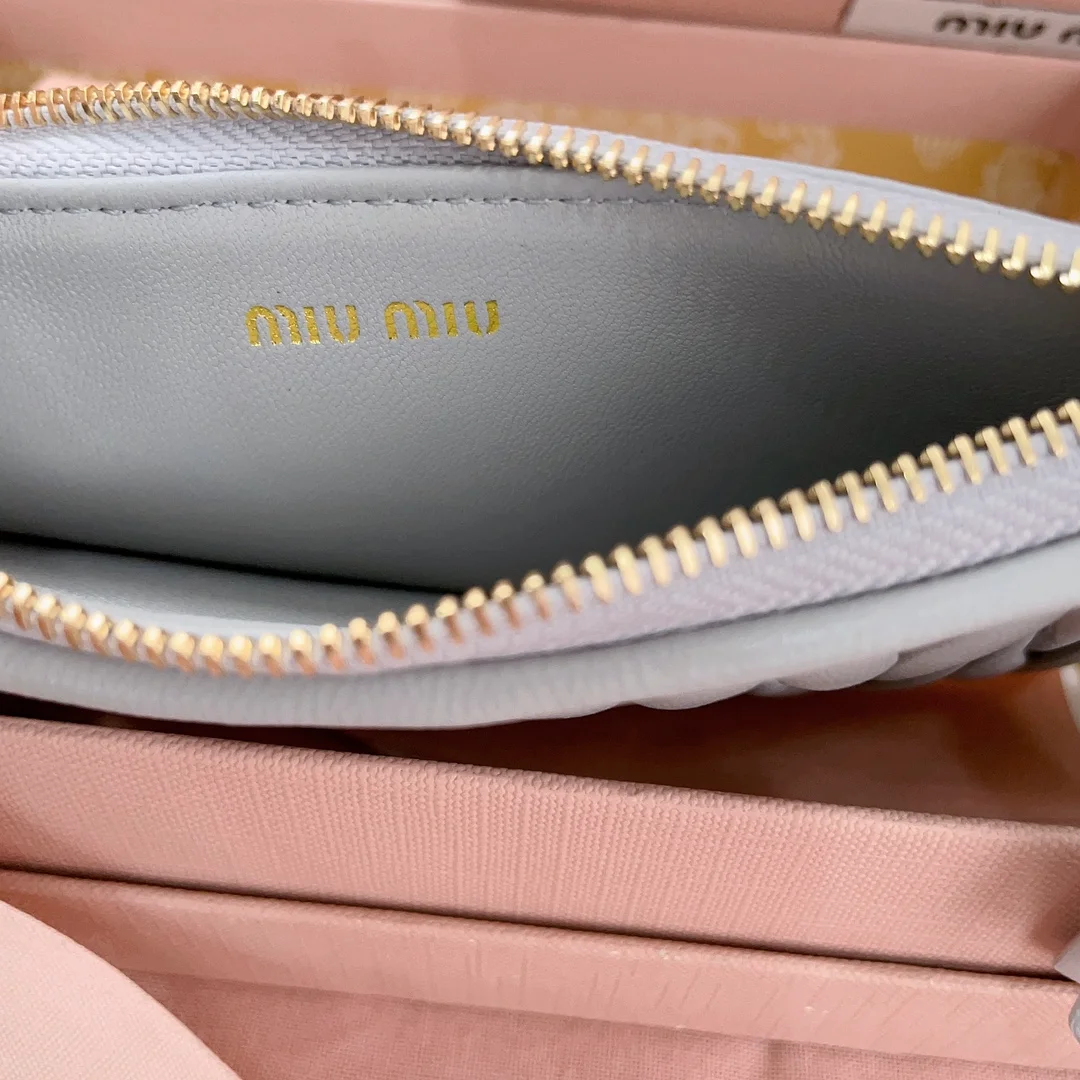 마테라쎄 엔벨로프 카드지갑 상세