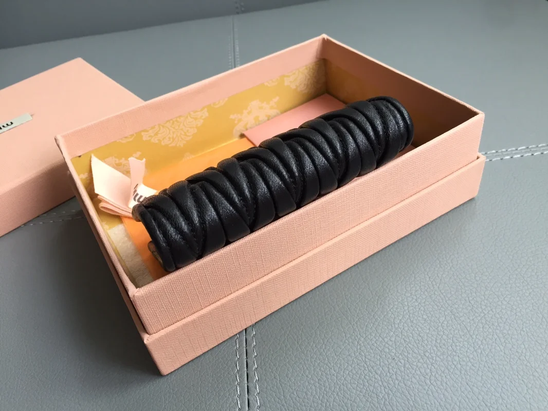 마테라쎄 반지갑 상세