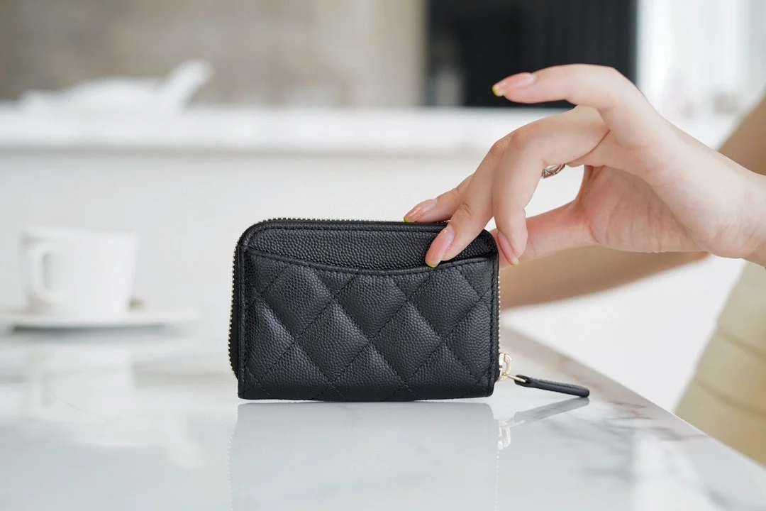 클래식 지퍼 코인 지갑 실버 상세