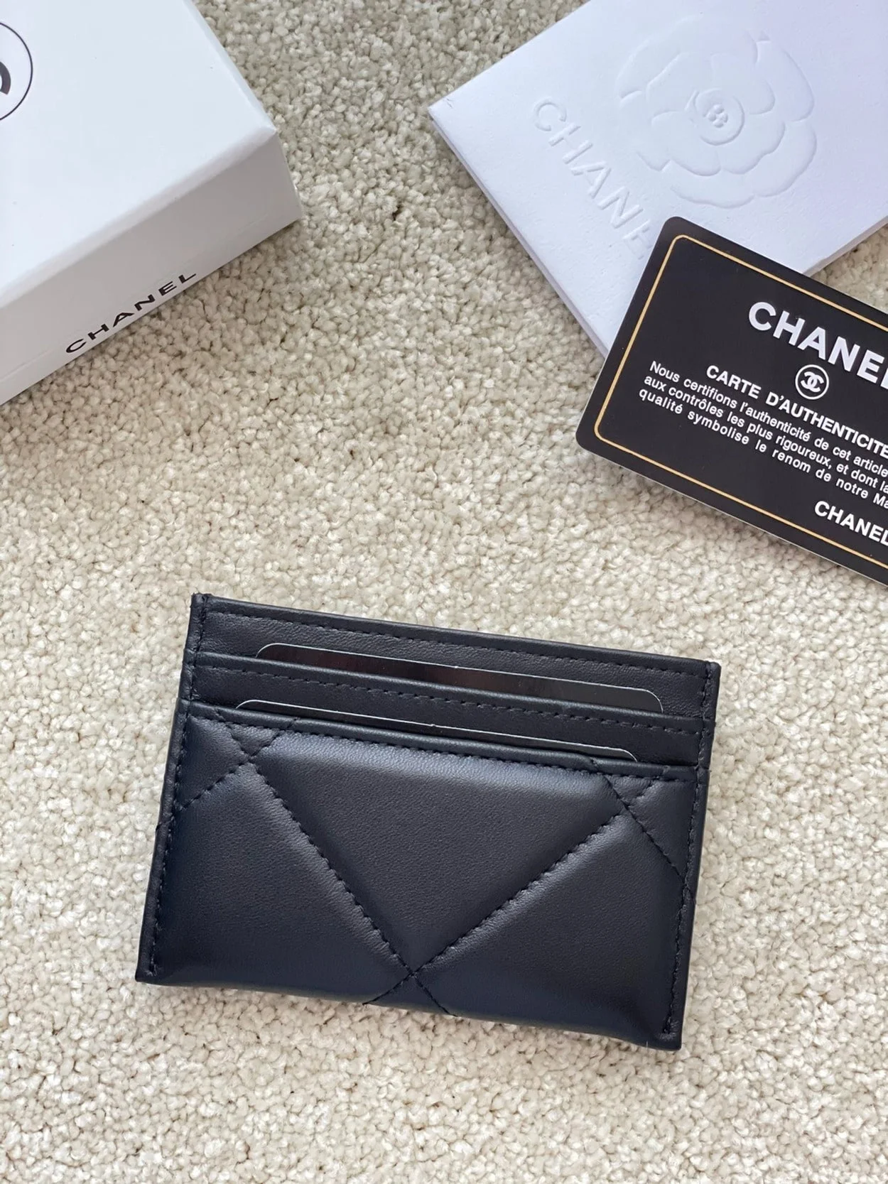 19 카드홀더 램스킨&골드 메탈 블랙 상세