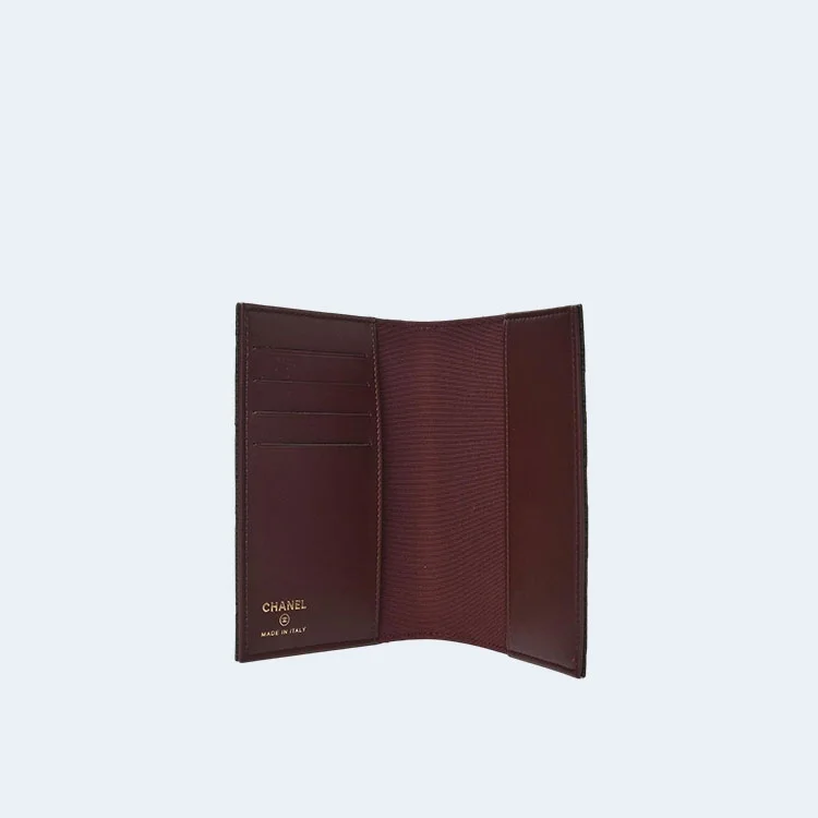 캐비어 여권 지갑 상세