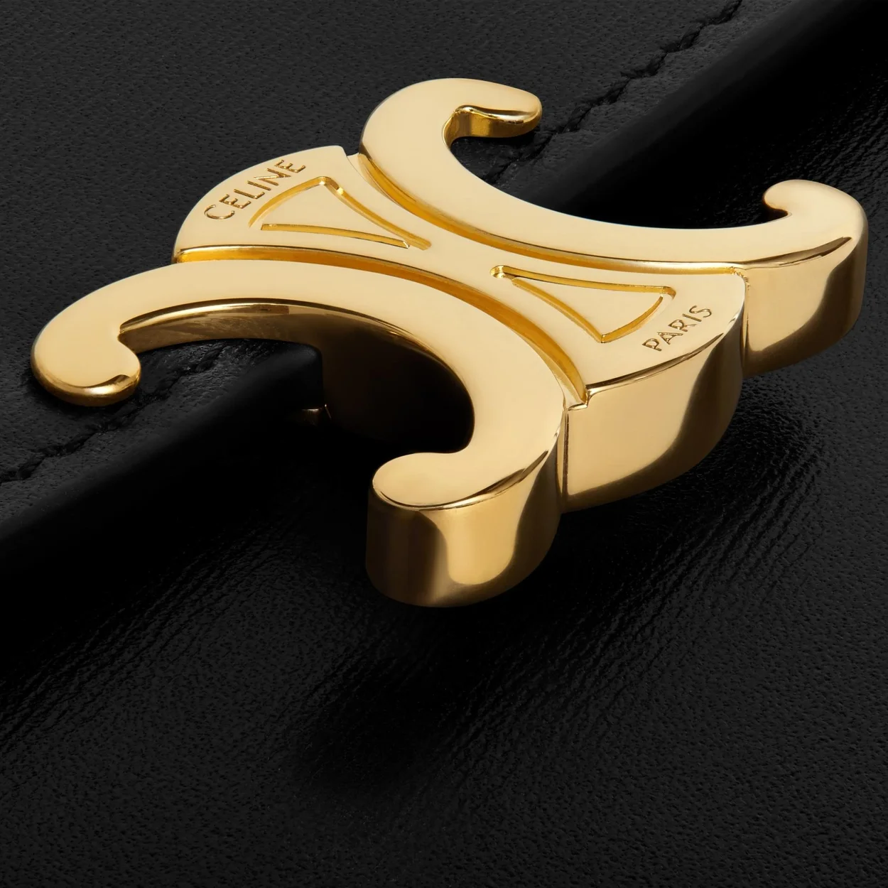 라지 트리옹프 지갑 블랙 상세