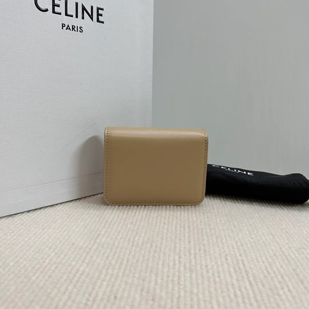 트리옹프 컴팩트 지갑 베이지 상세