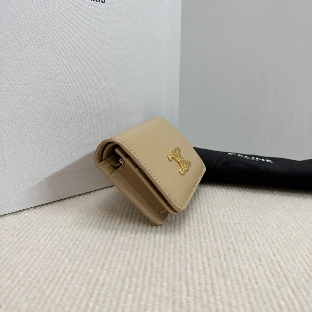 트리옹프 컴팩트 지갑 베이지 상세