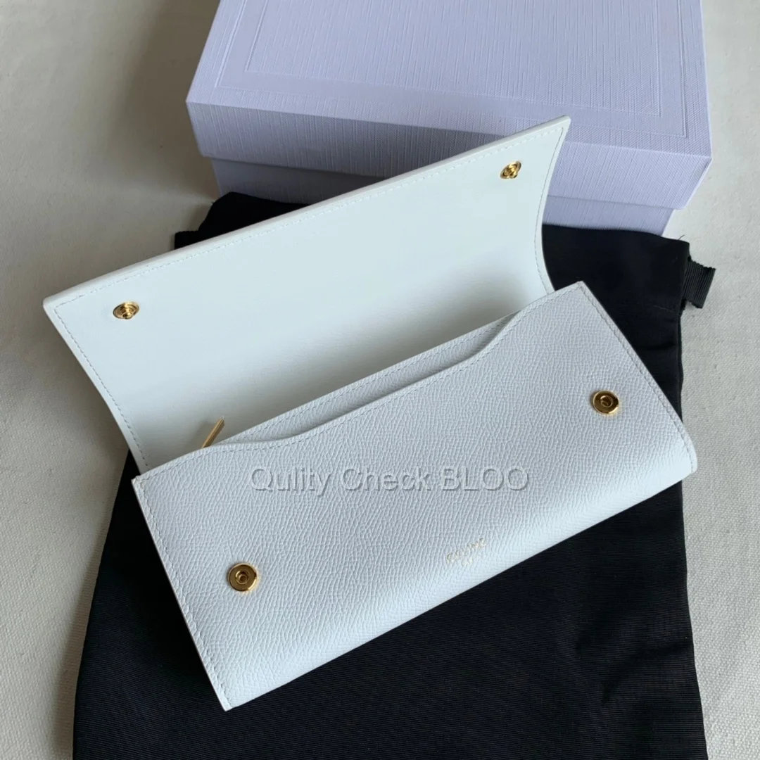 라지 플랩 장지갑 화이트 상세