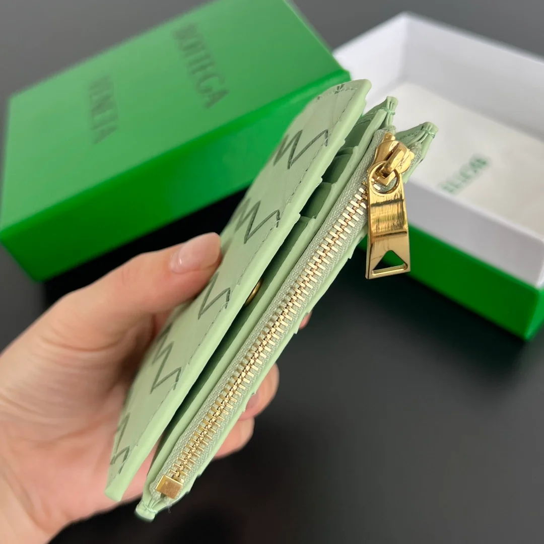 스몰 인트레치아토 폴더형 지퍼 지갑 민트 상세