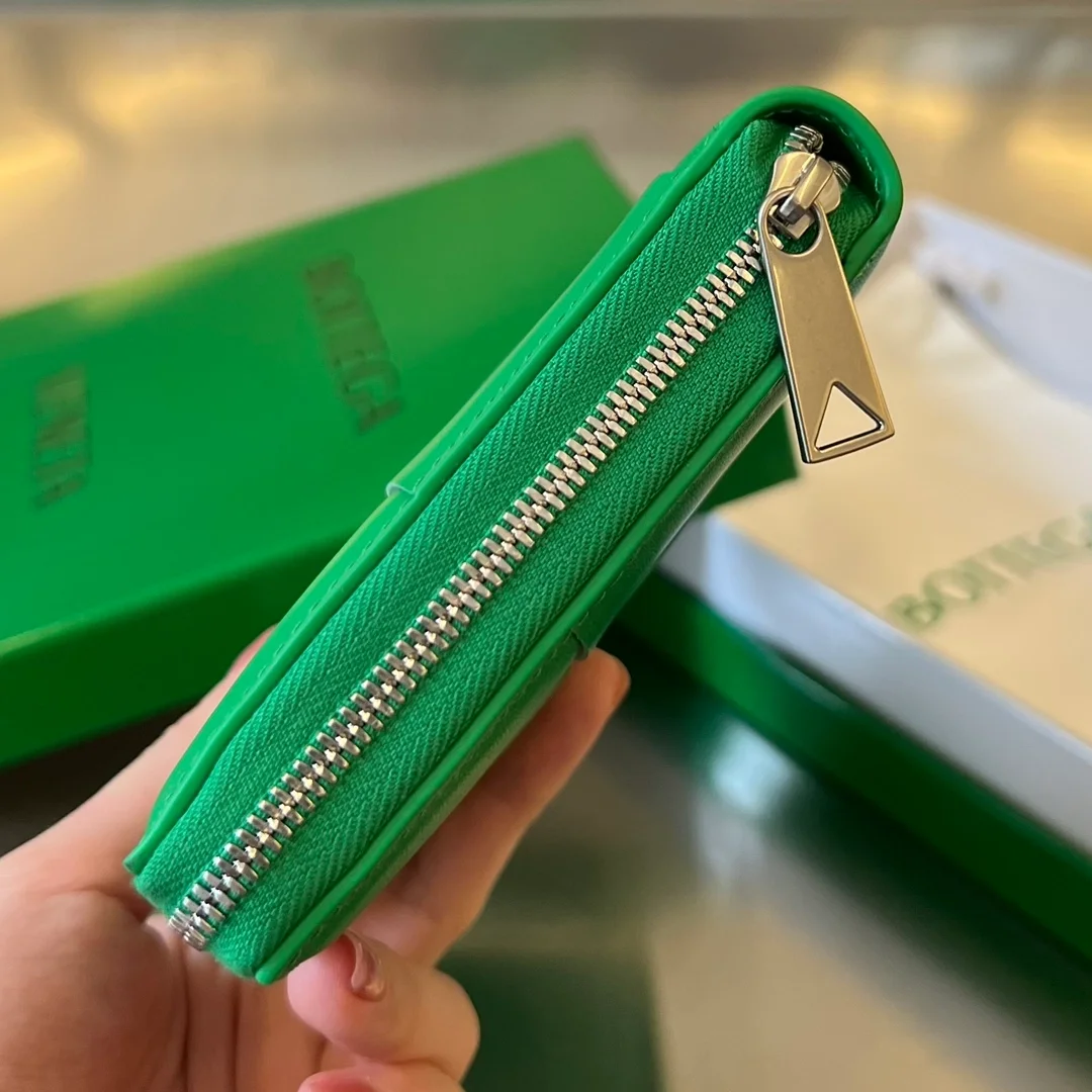 카세트 패러킷 어라운드 장지갑 상세