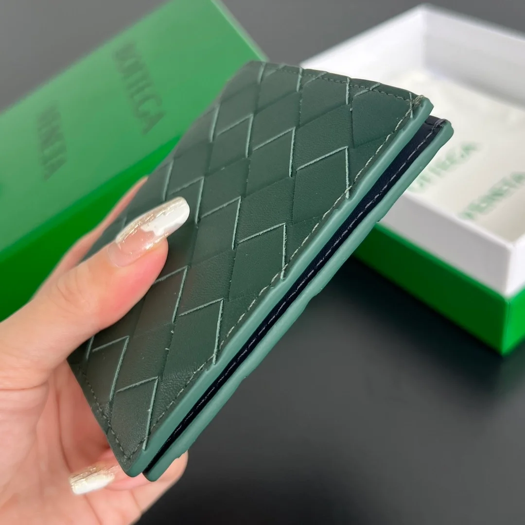 인트레치아토 슬림 폴더 지갑 상세