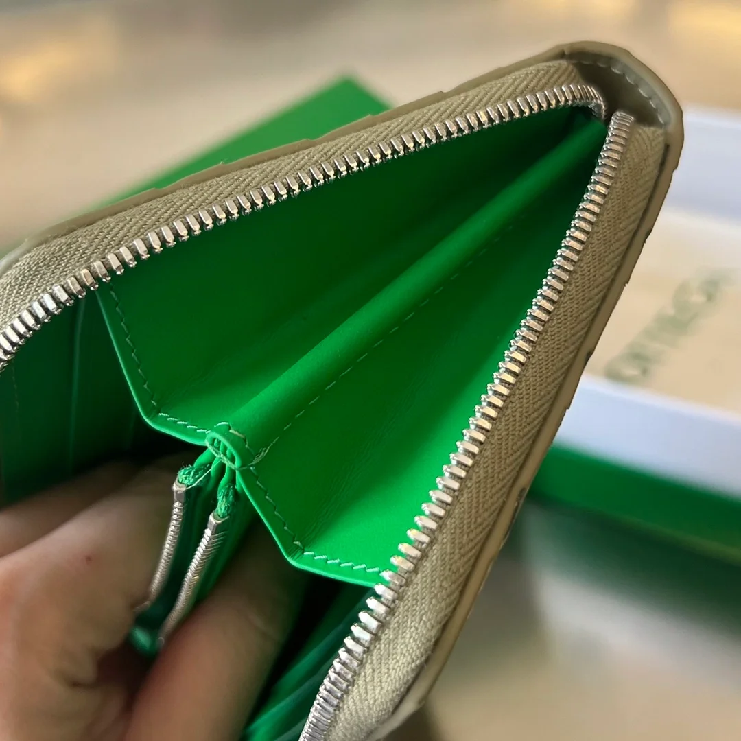 인트레치아토 투톤 지퍼 지갑 상세