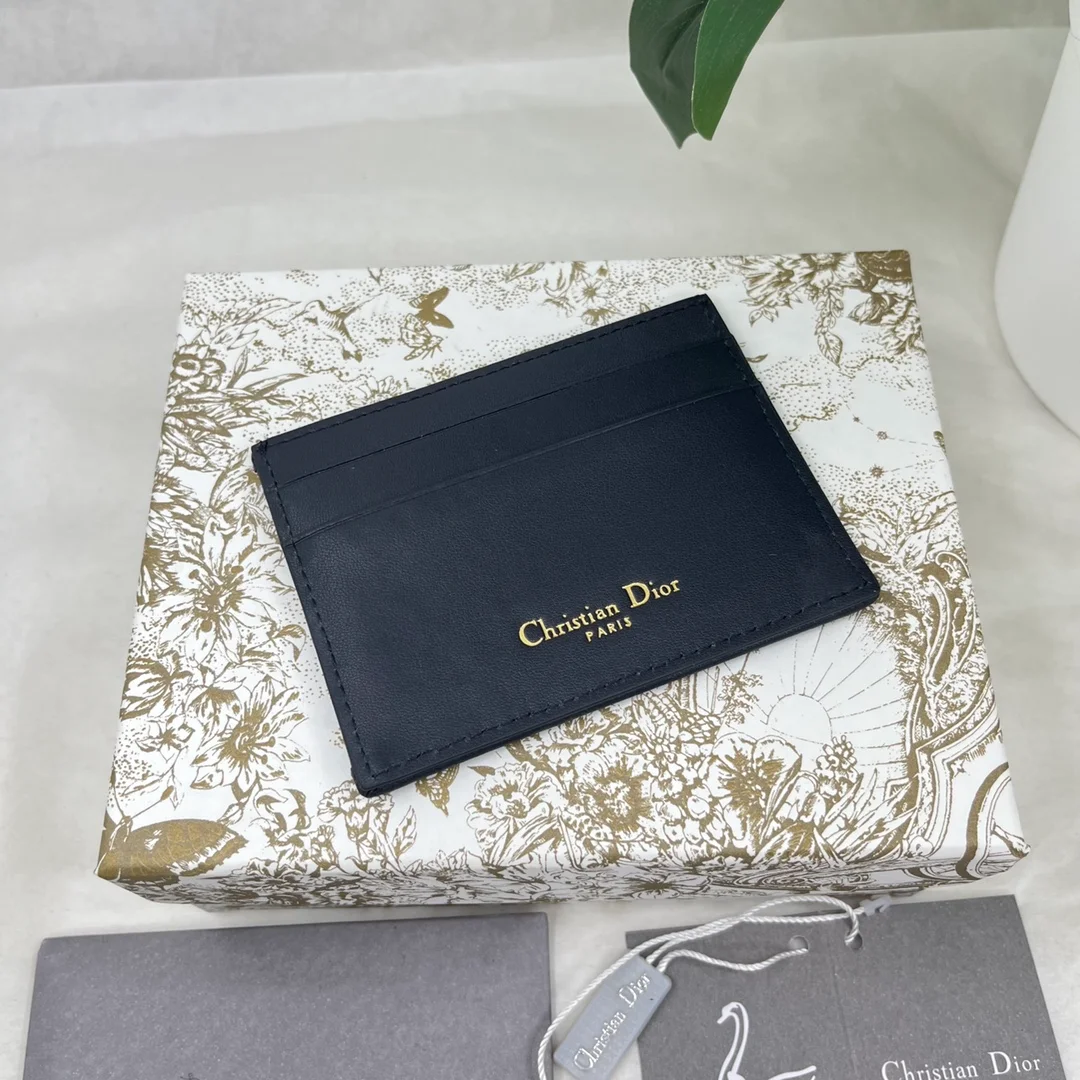 30 Montaigne 오블리크 카드홀더 상세