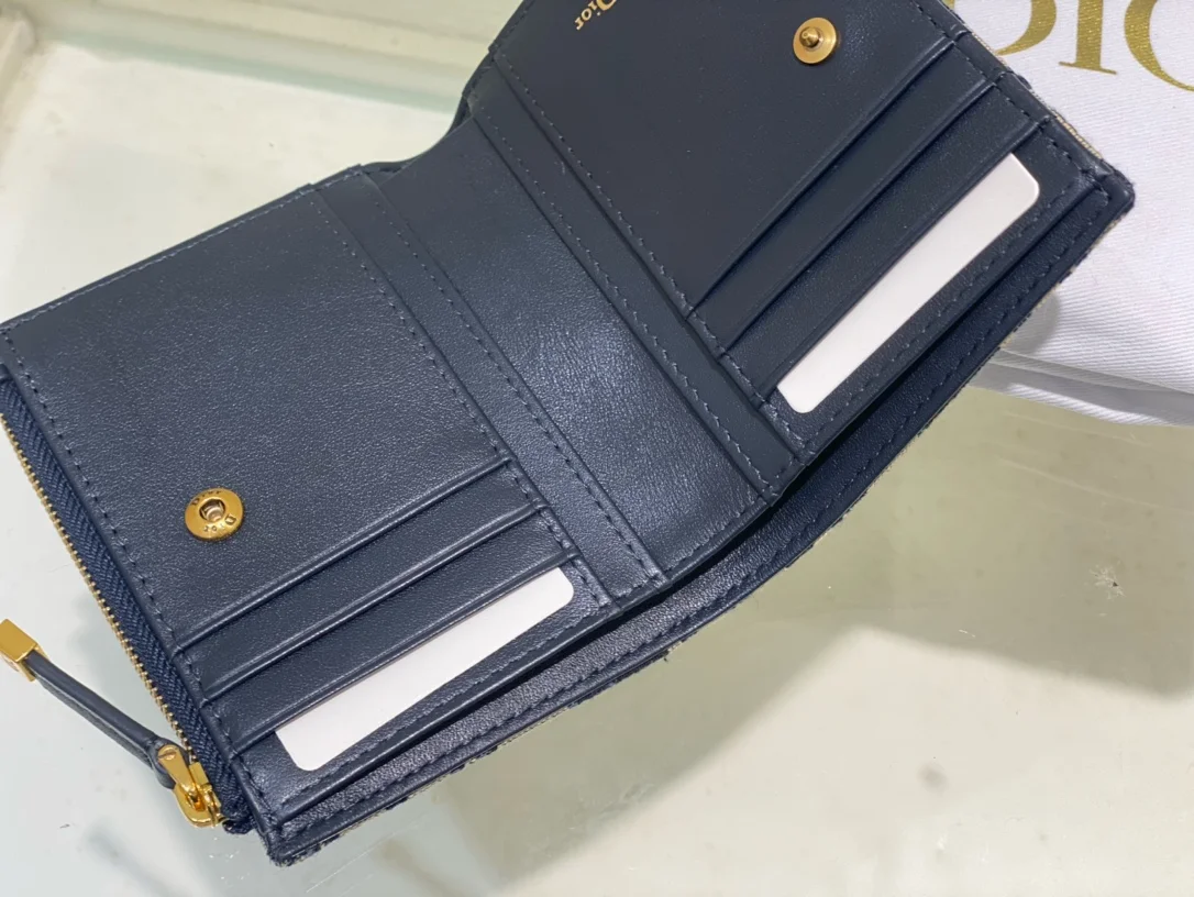 Caro Dahlia 카로 달리아 지갑 상세