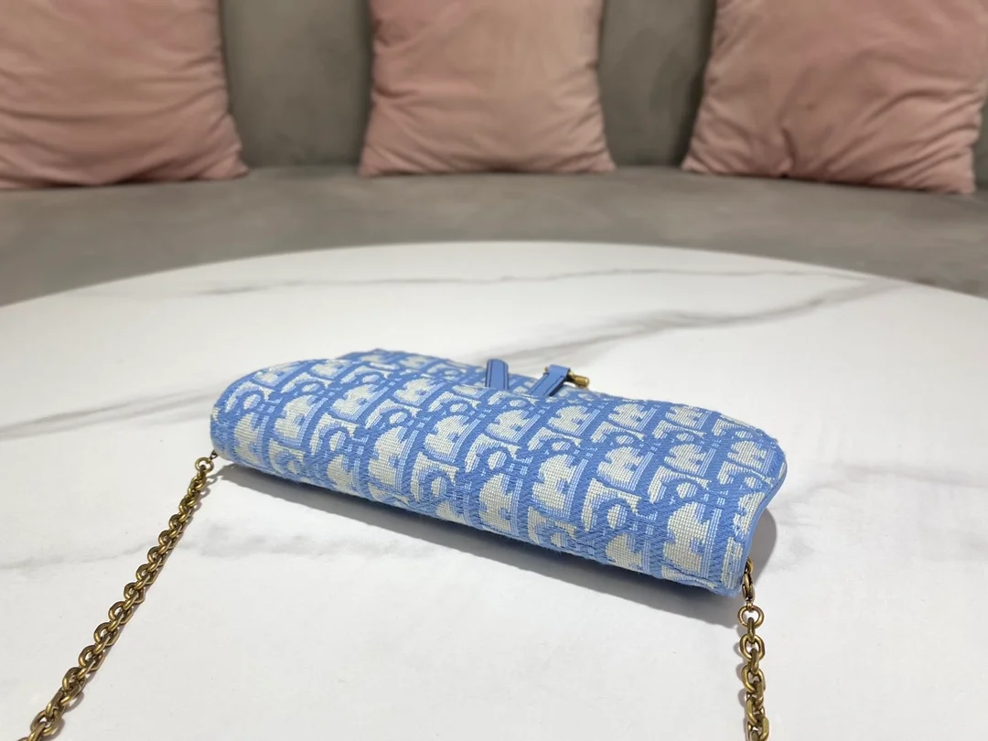 오블리크 새들 장지갑 블루 상세