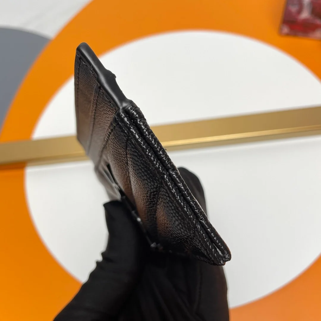 카산드라 마테라세 카드 케이스 다크 상세