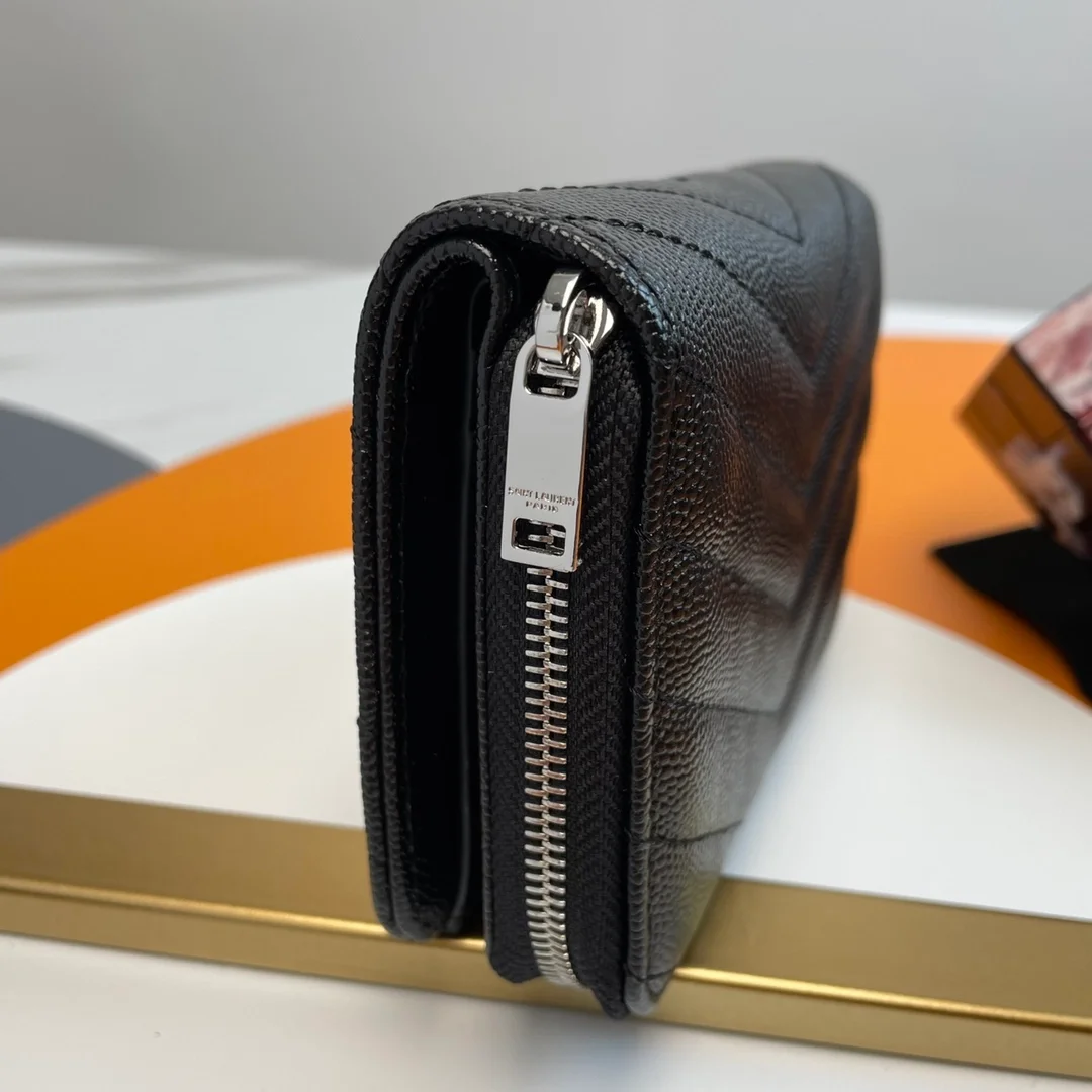 컴팩트 지퍼 어라운드 월릿 실버 상세