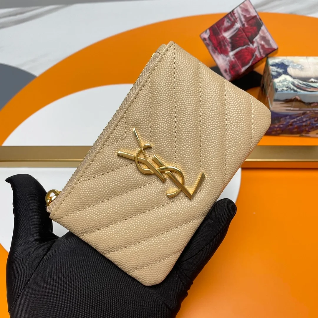 마틀라세 프라그망 케이스 베이지 골드 상세