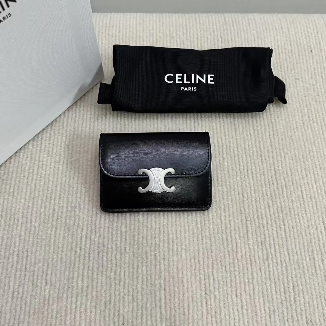 트리옹프 플랩 카드 지갑