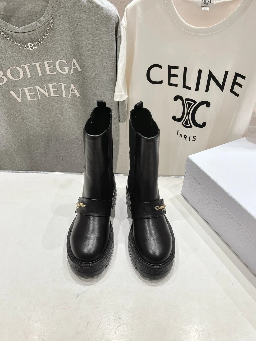 2025ss  신상 브록 앵클 부츠 상세