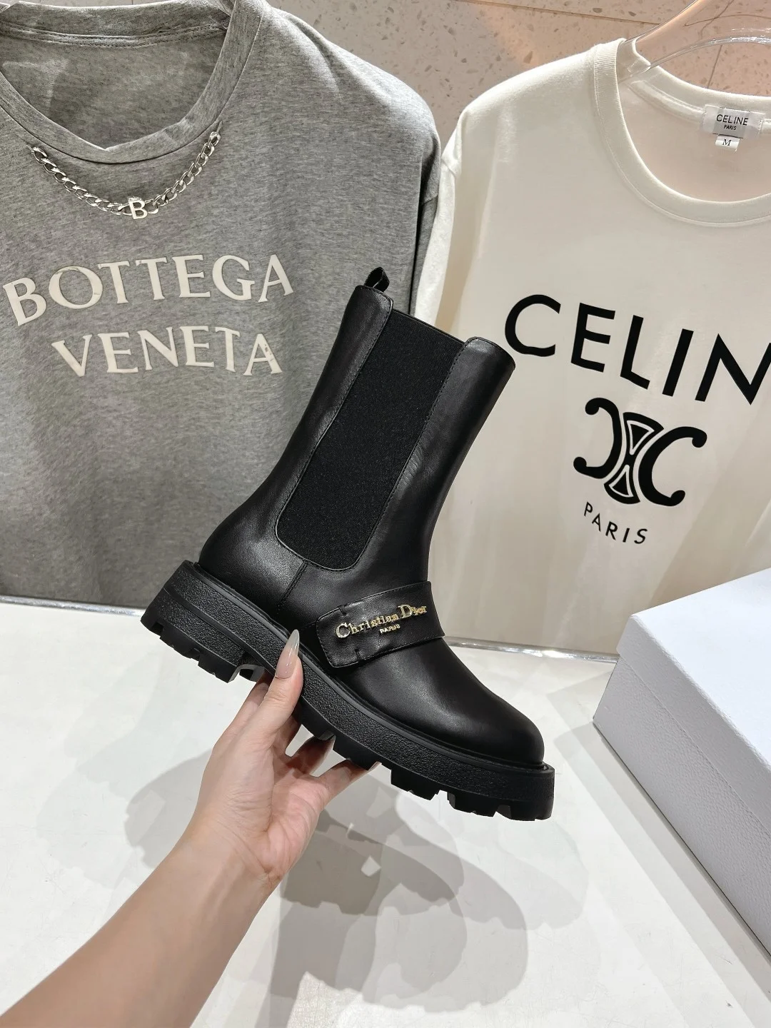 2025ss  신상 브록 앵클 부츠 상세